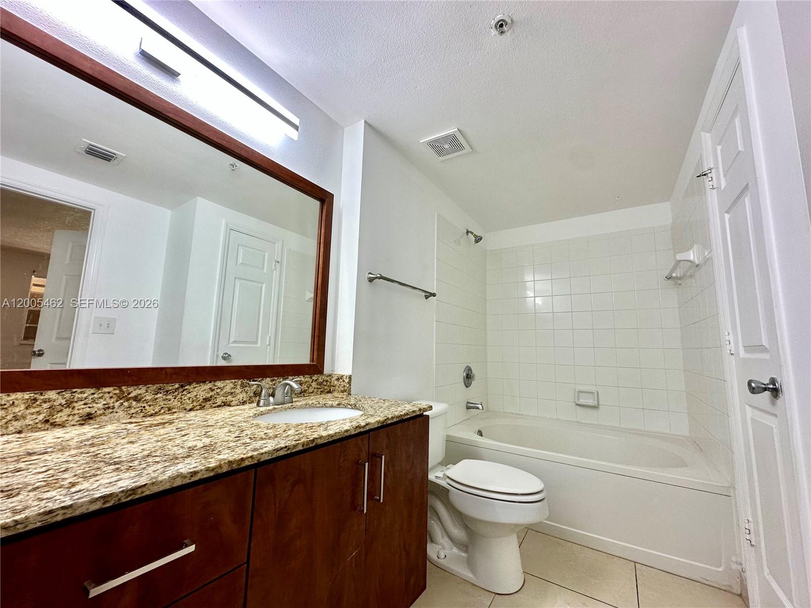 MARQUESA CONDO - Residential