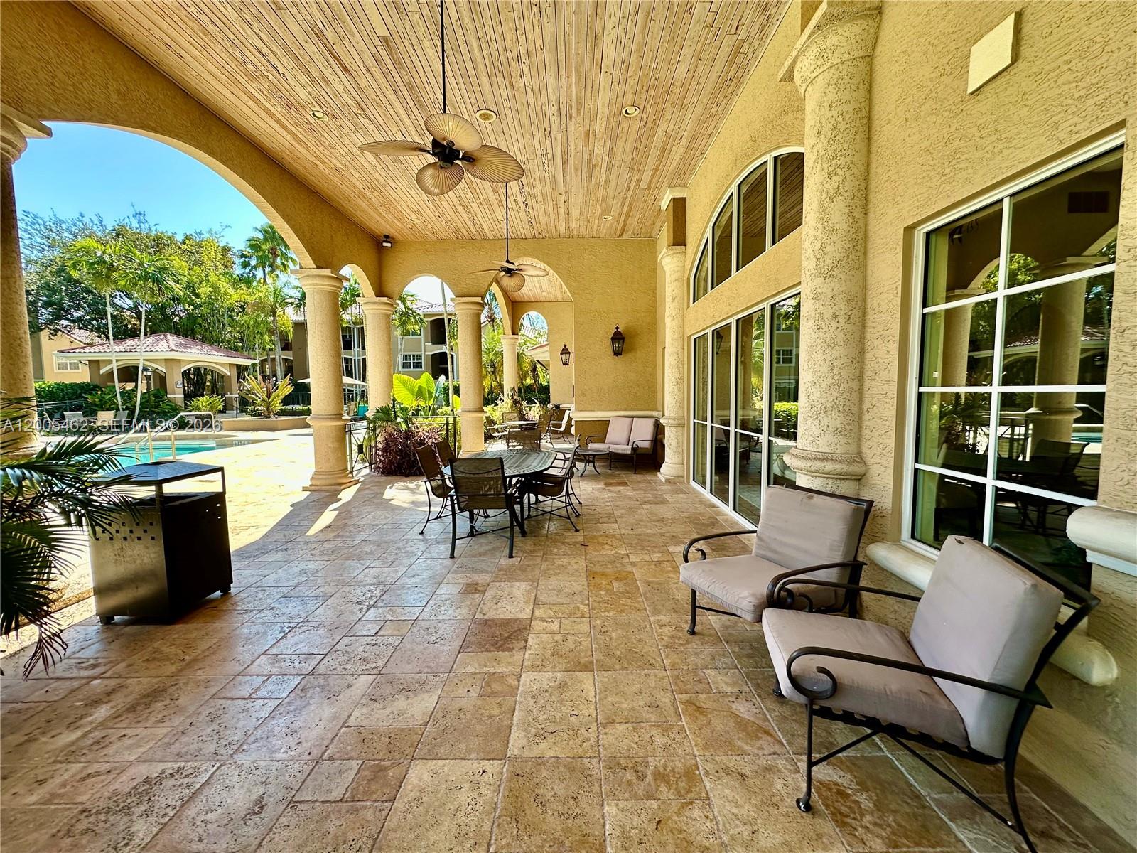 MARQUESA CONDO - Residential