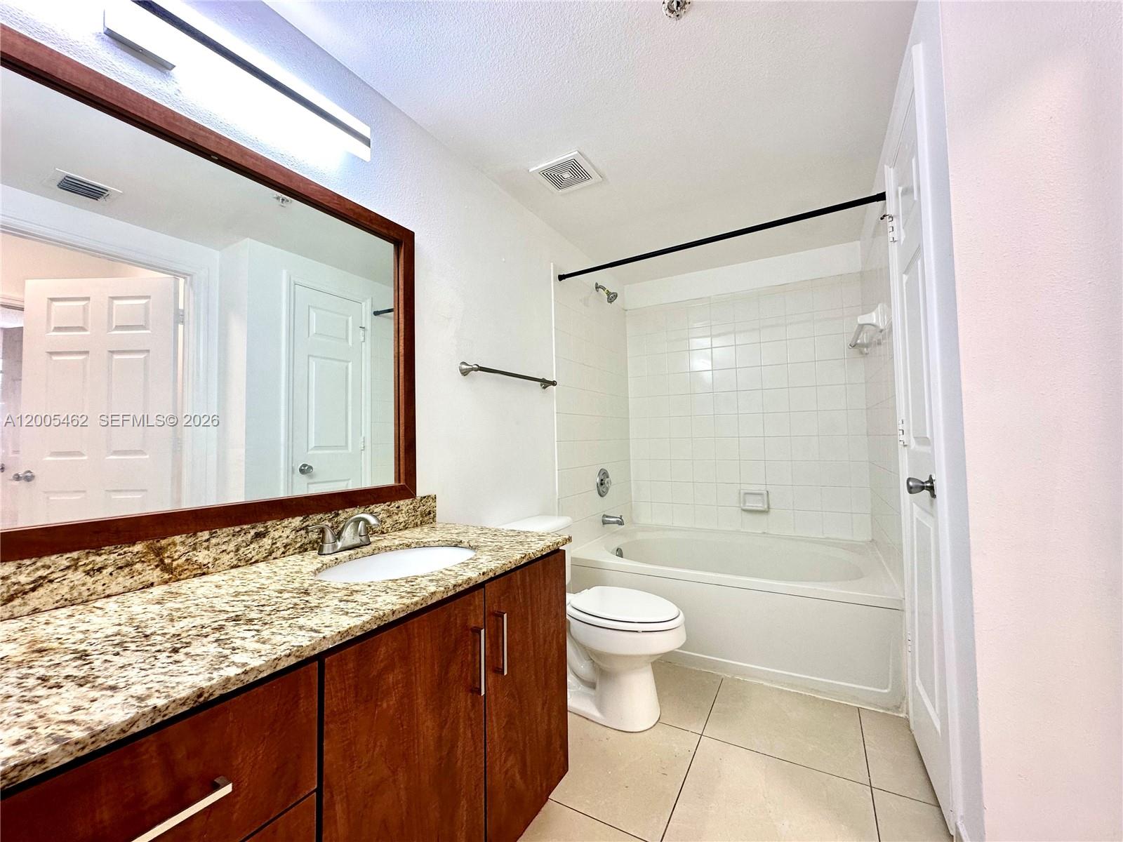 MARQUESA CONDO - Residential