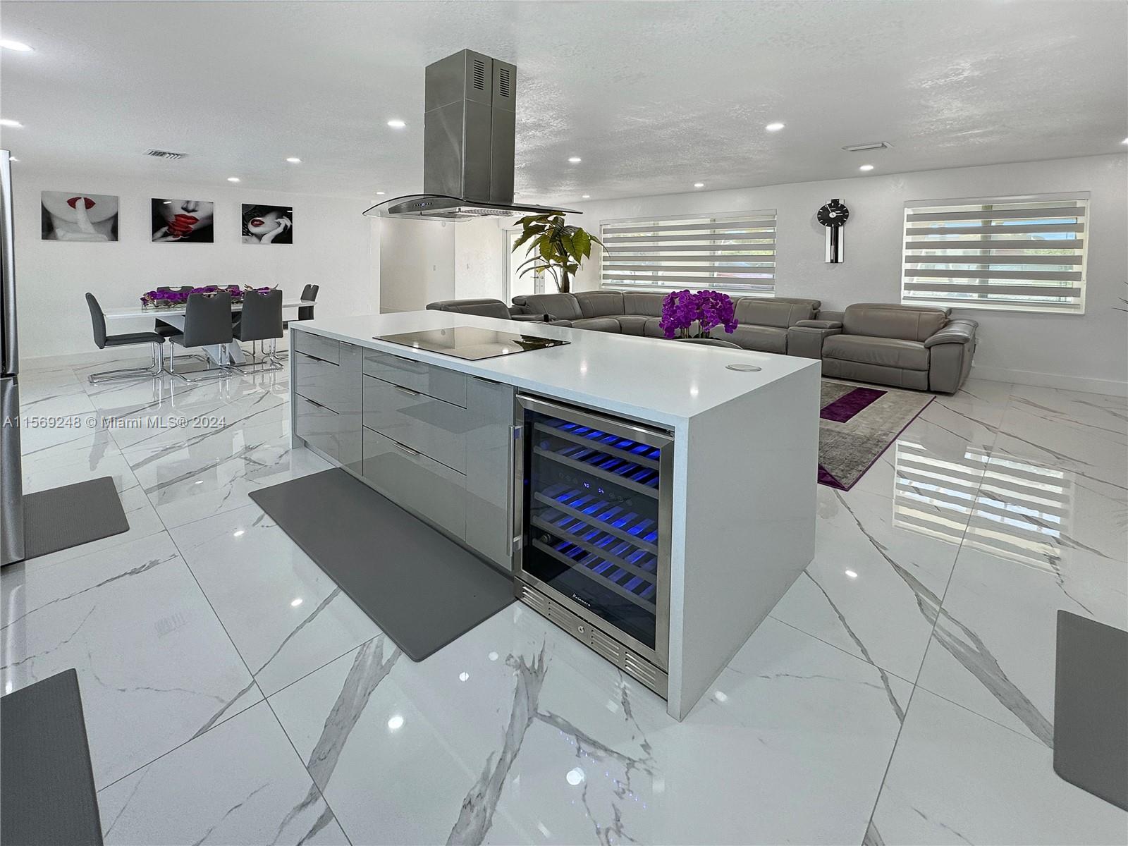 THE GRAN CESAR SUB - Residential