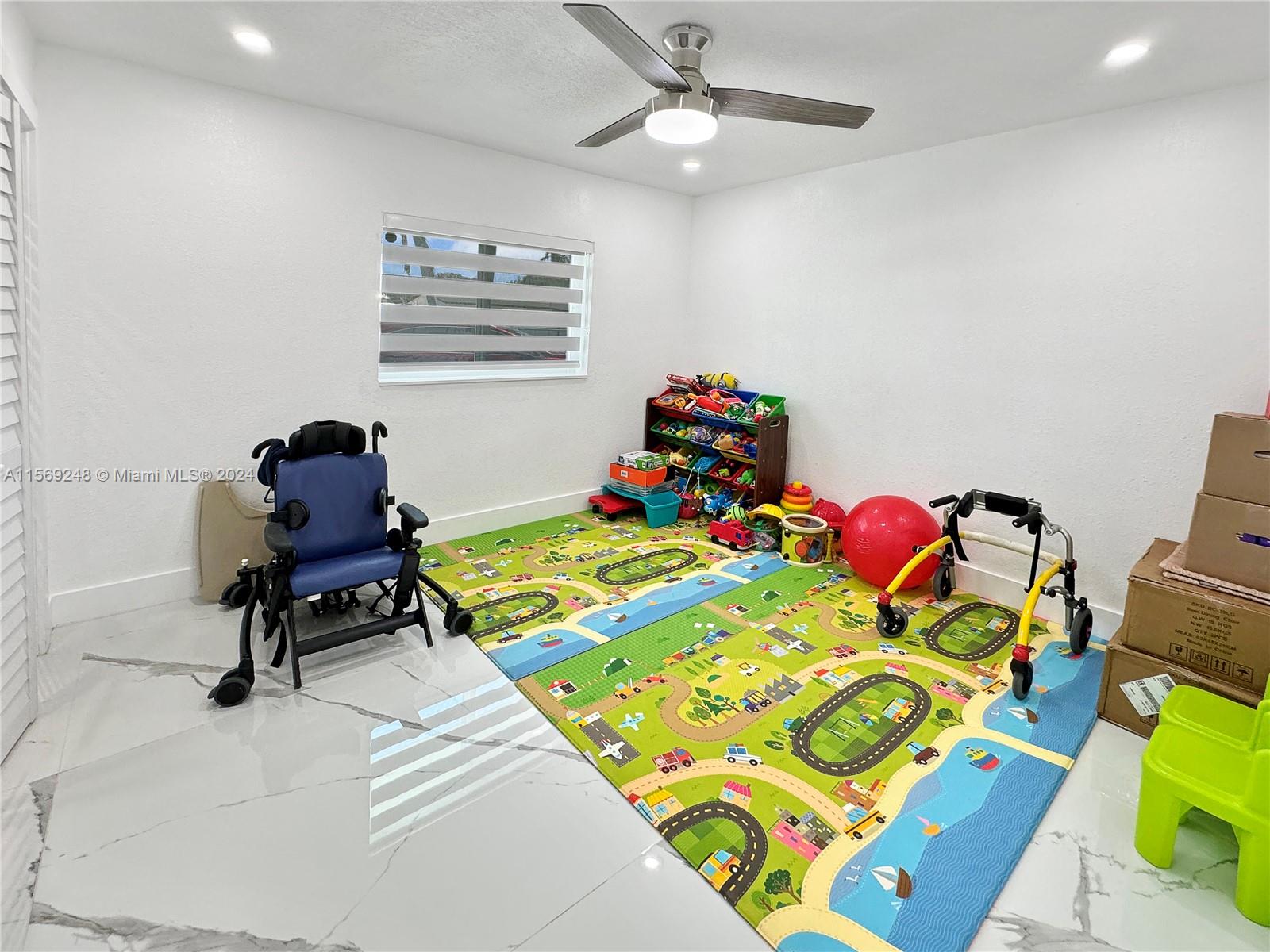 THE GRAN CESAR SUB - Residential