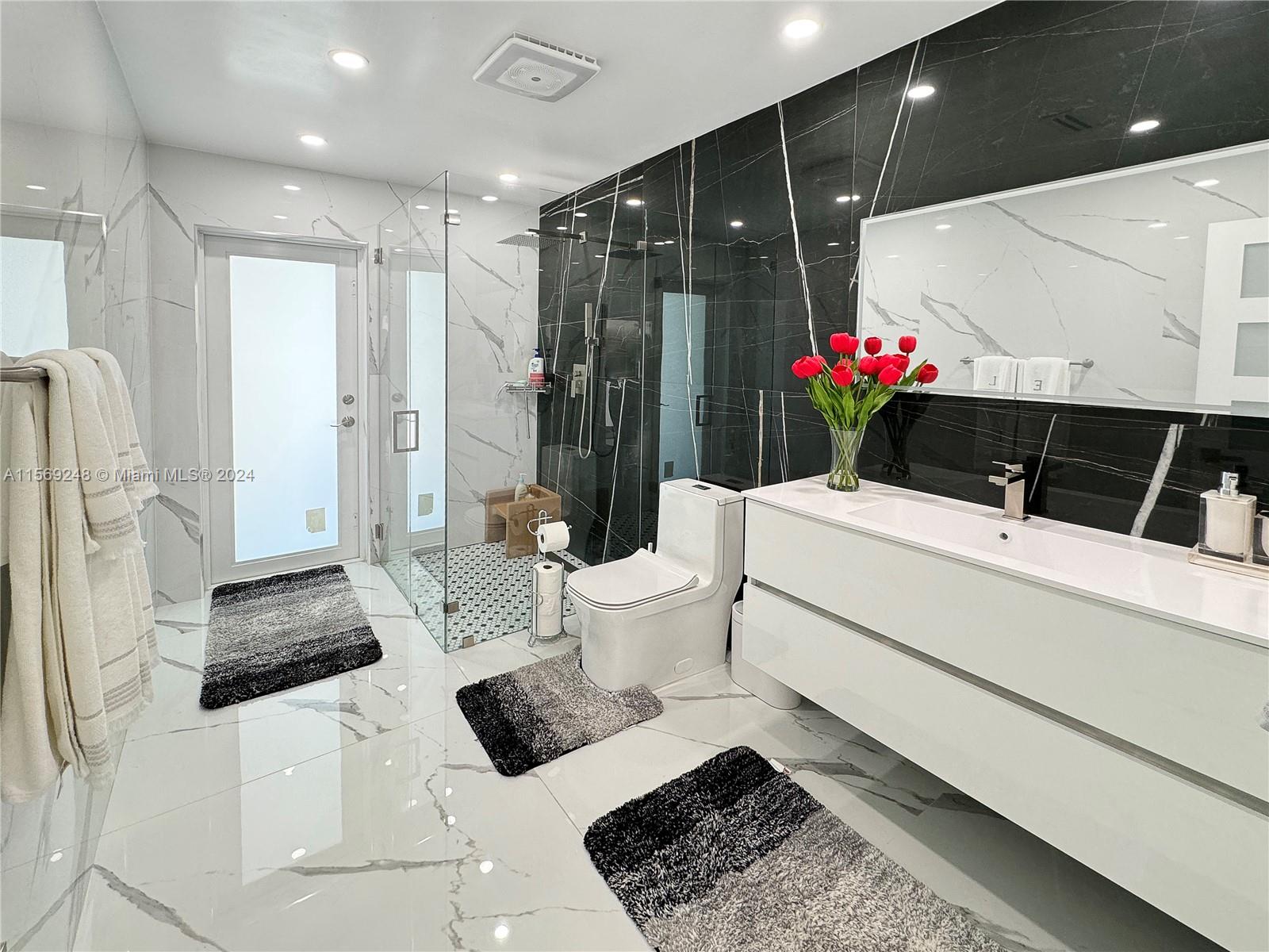 THE GRAN CESAR SUB - Residential