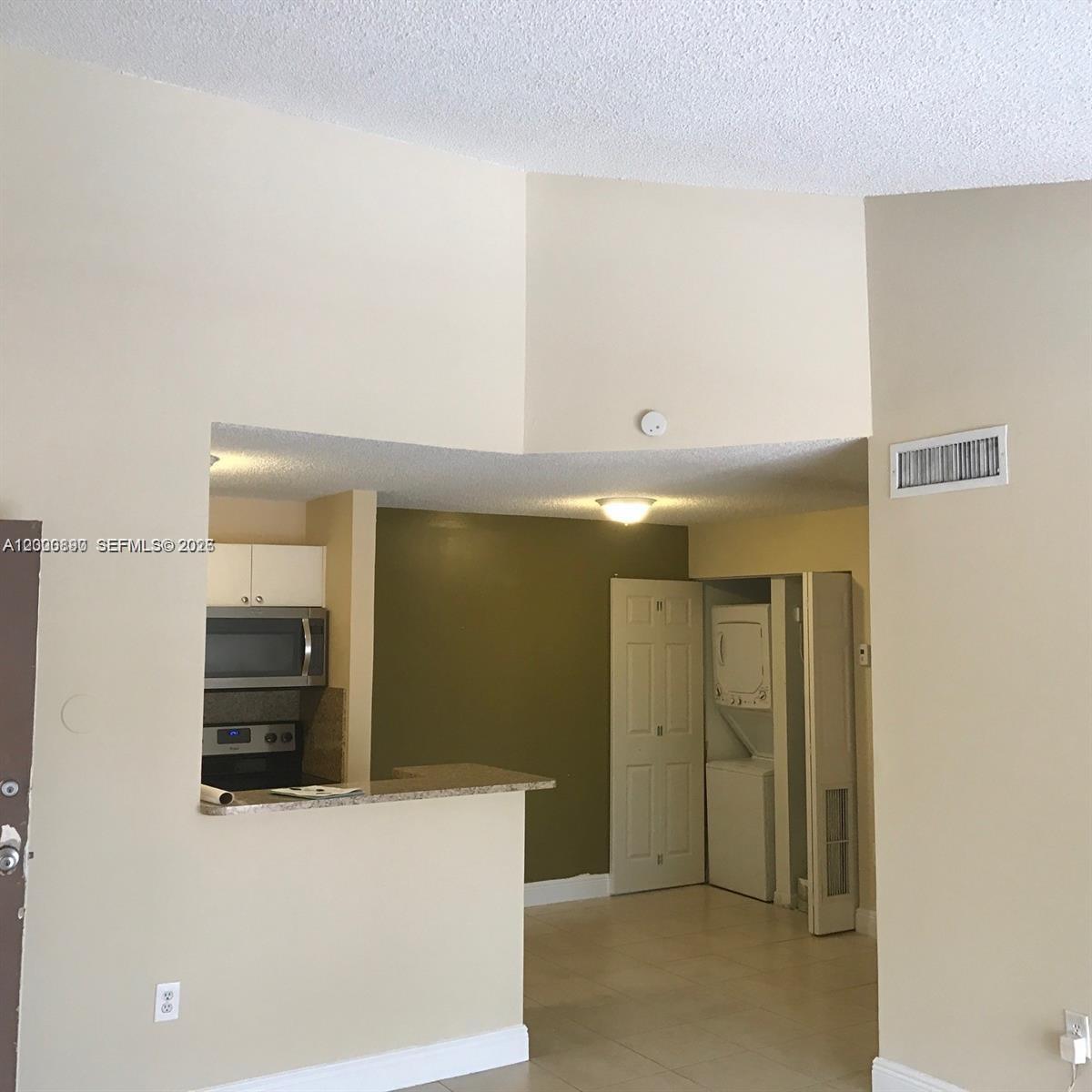 VILLA BELLINI CONDO - Residential