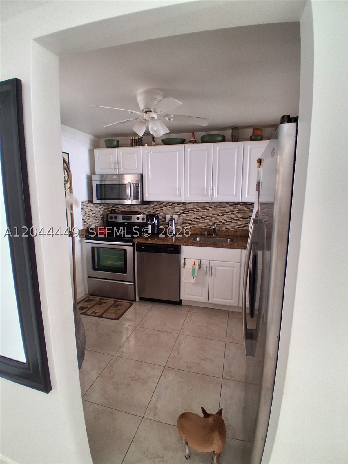 FOURTH GULFSTREAM GARDEN - Residential Lease