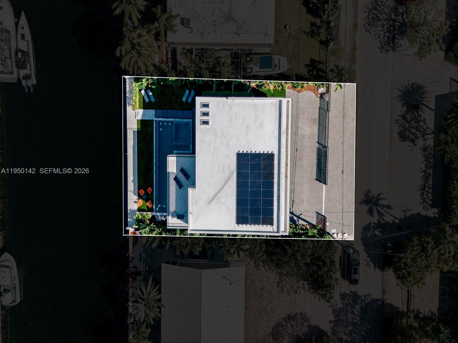 OCEAN ISLE ESTATE - Residential