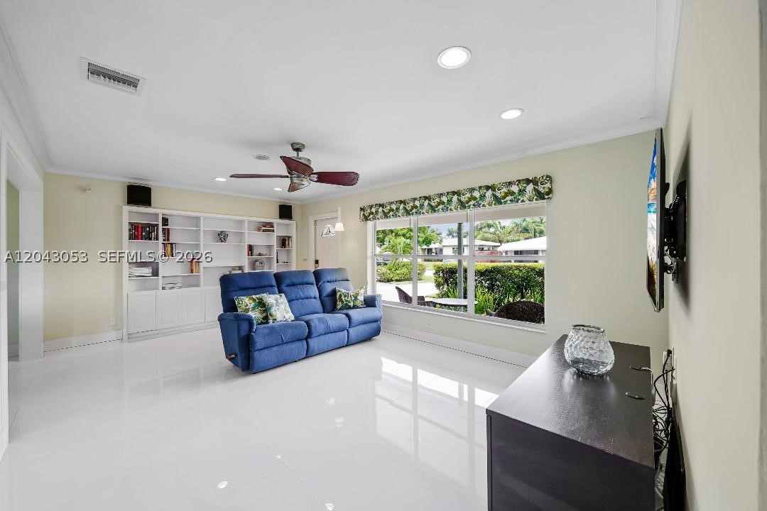 NORTH ANDREWS GARDENS 2ND - Residential