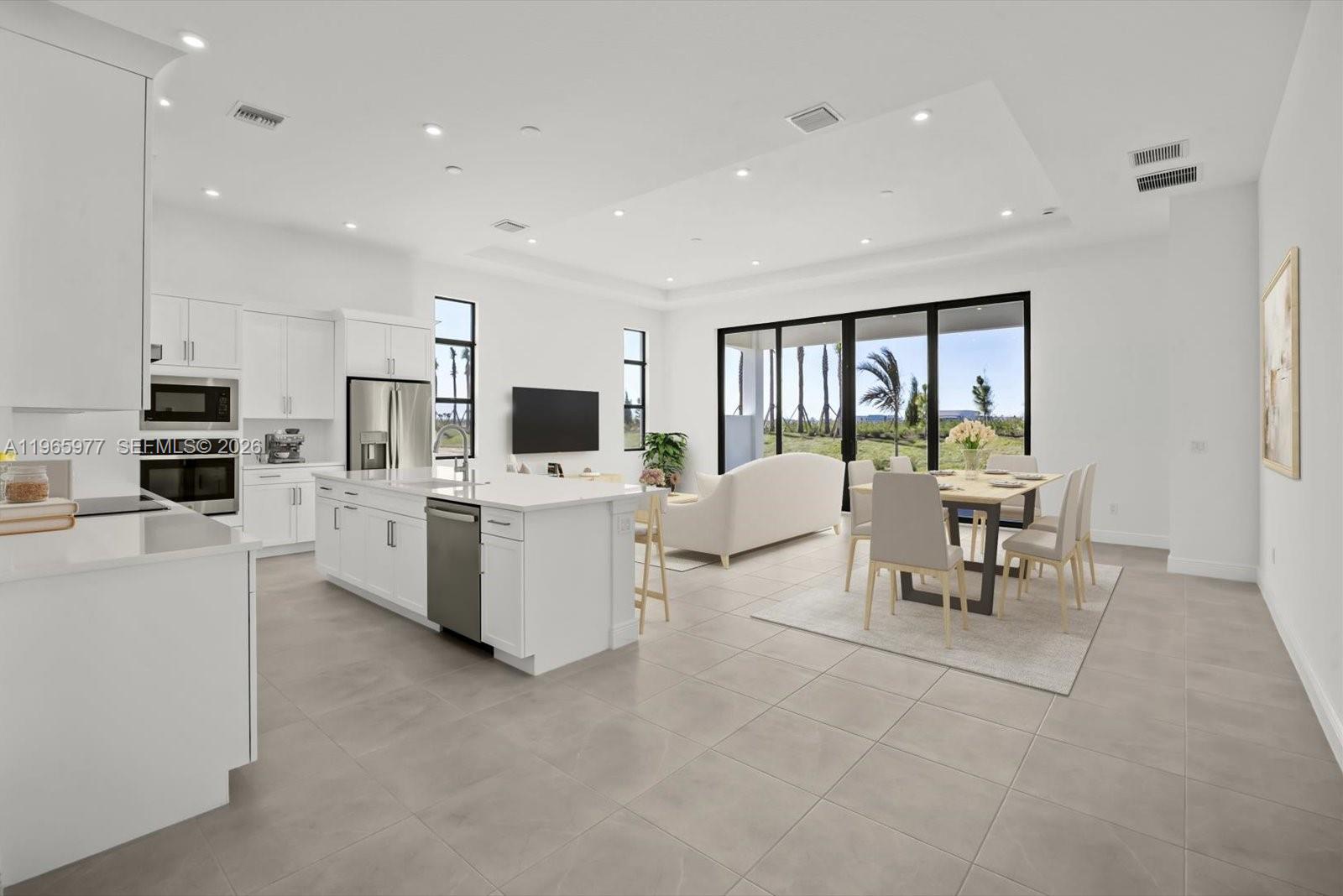 Astor Creek Golf & Country - Residential