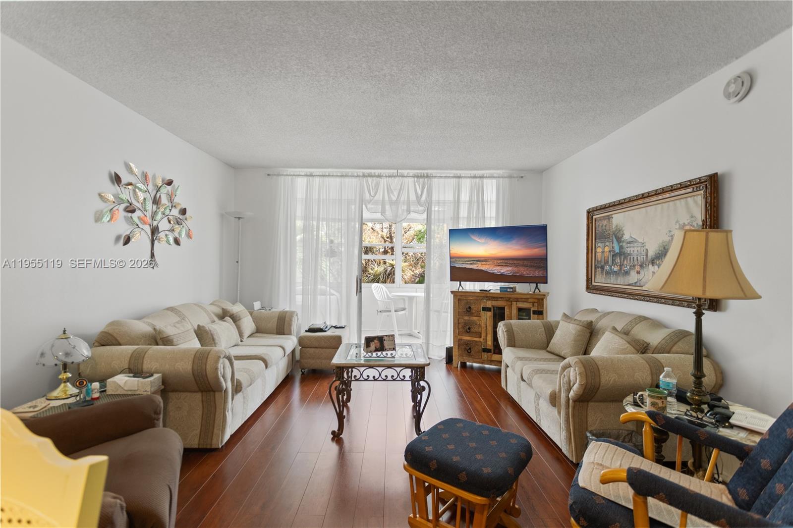 CYPRESS CHASE CONDO NO 1 - Residential