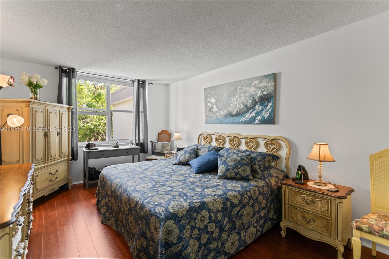 CYPRESS CHASE CONDO NO 1 - Residential