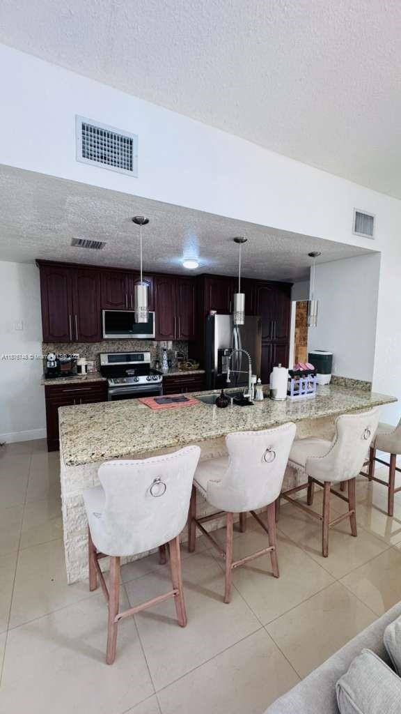 PANACHE SEC 2 - Residential