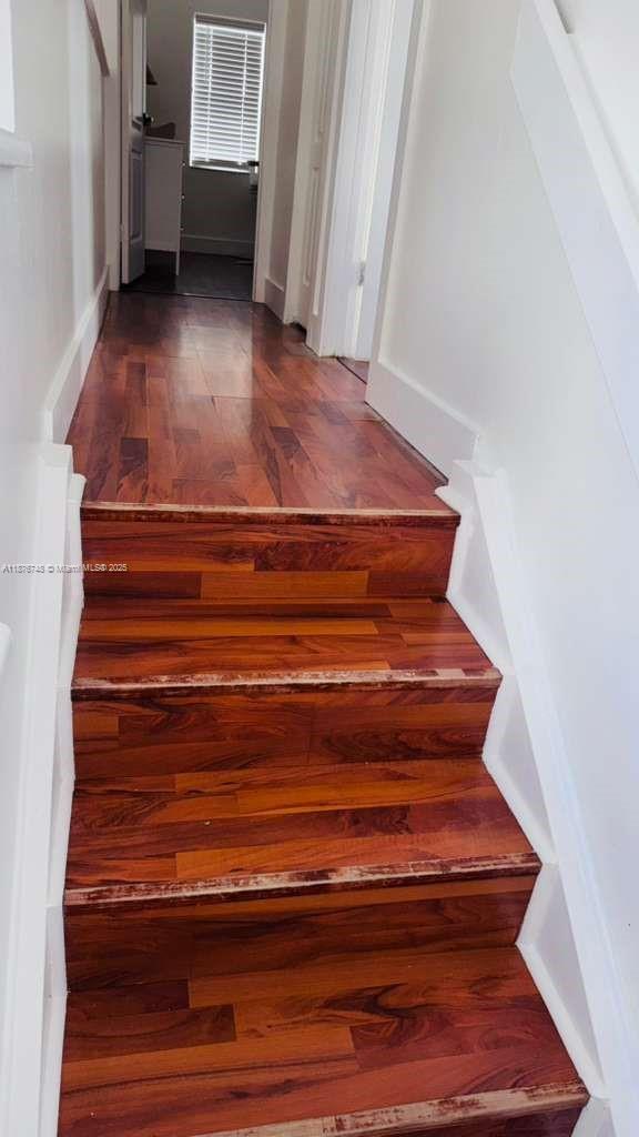 PANACHE SEC 2 - Residential