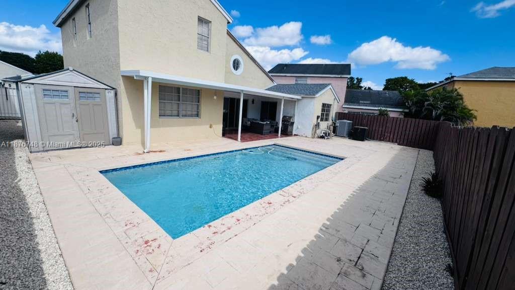 PANACHE SEC 2 - Residential