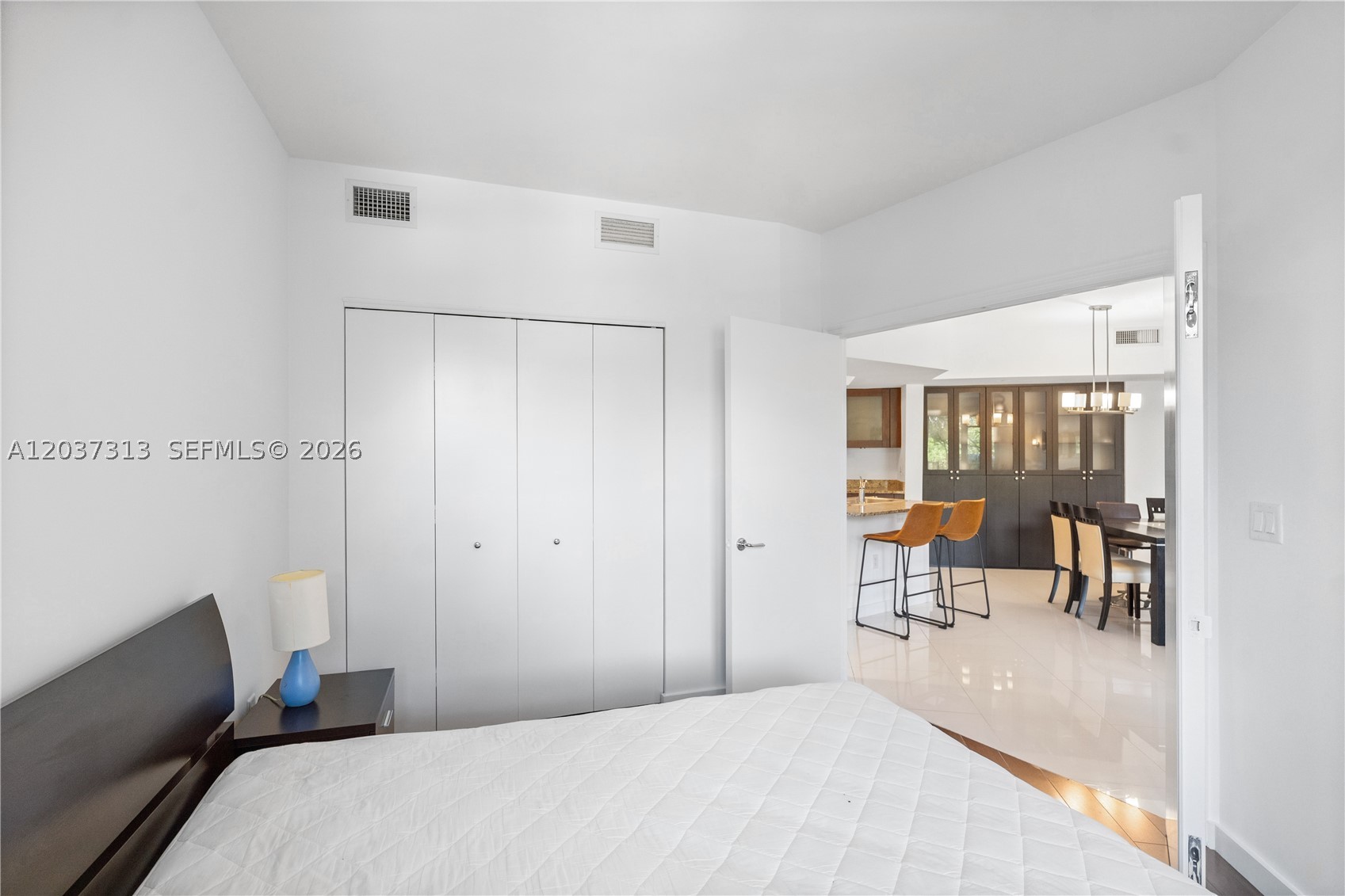 TURNBERRY VLG NO TOWER CO - Residential