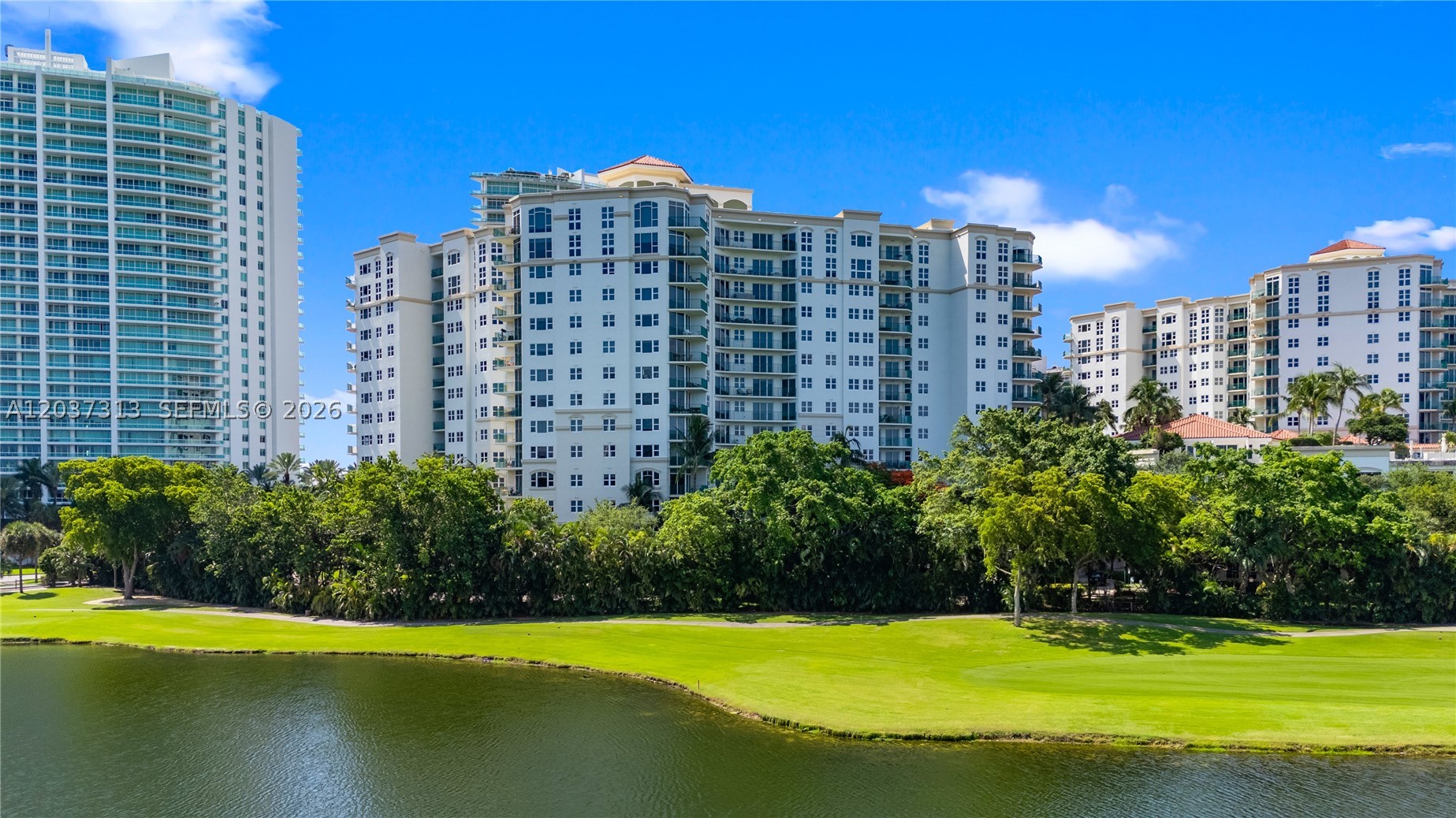TURNBERRY VLG NO TOWER CO - Residential