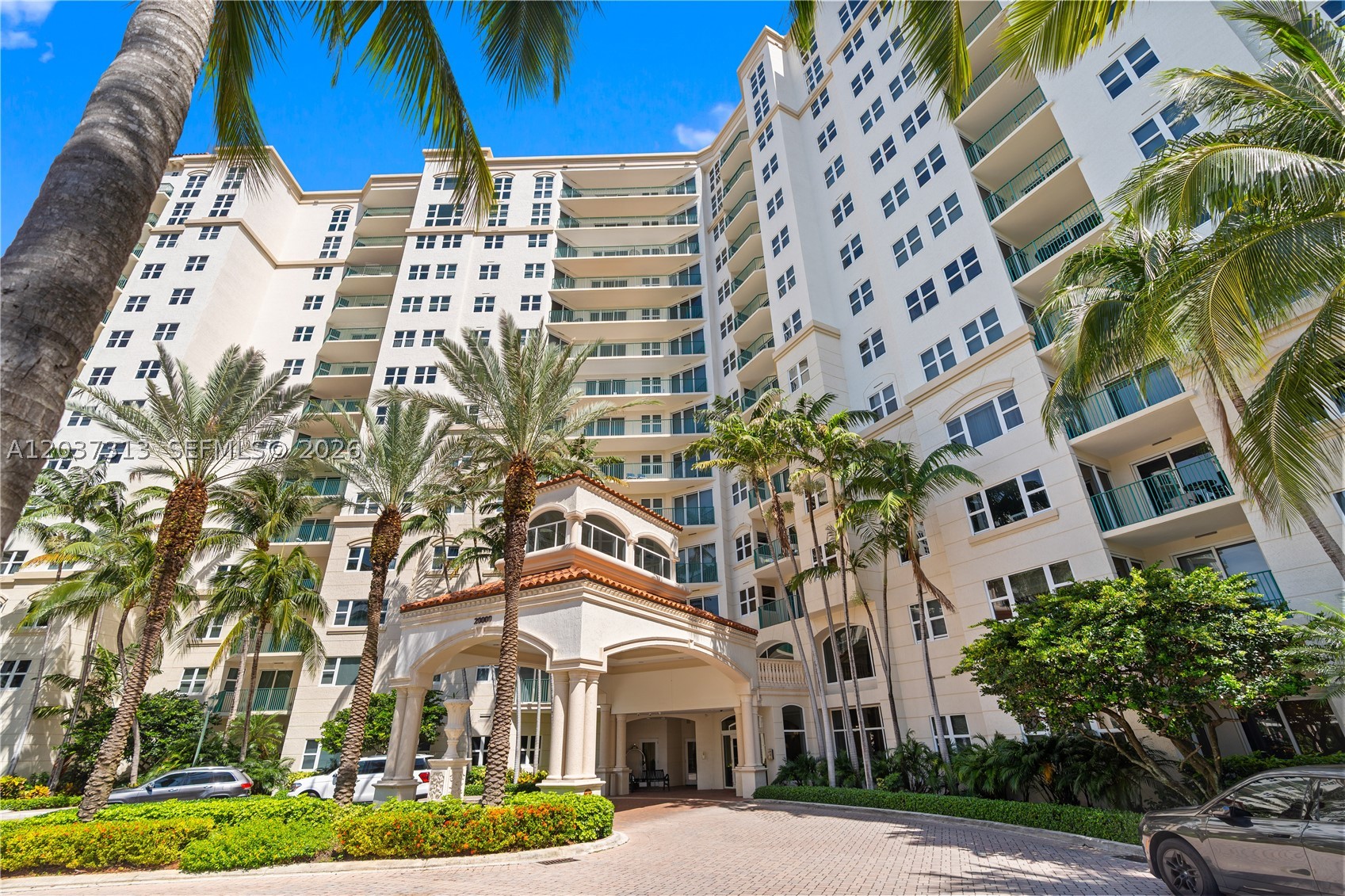 TURNBERRY VLG NO TOWER CO - Residential