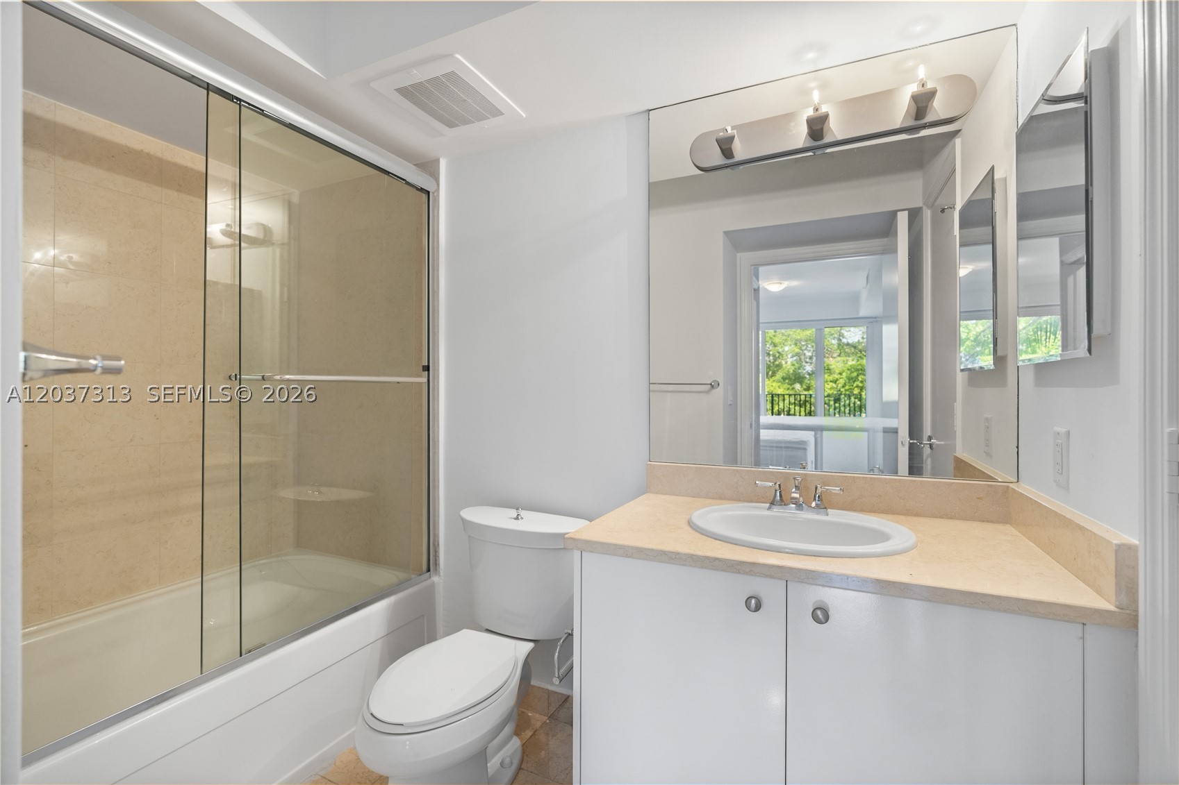 TURNBERRY VLG NO TOWER CO - Residential