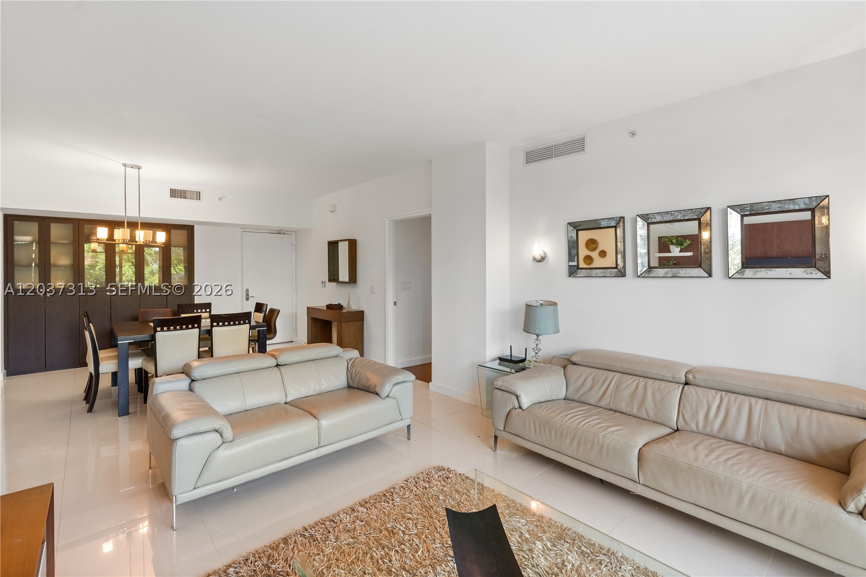 TURNBERRY VLG NO TOWER CO - Residential