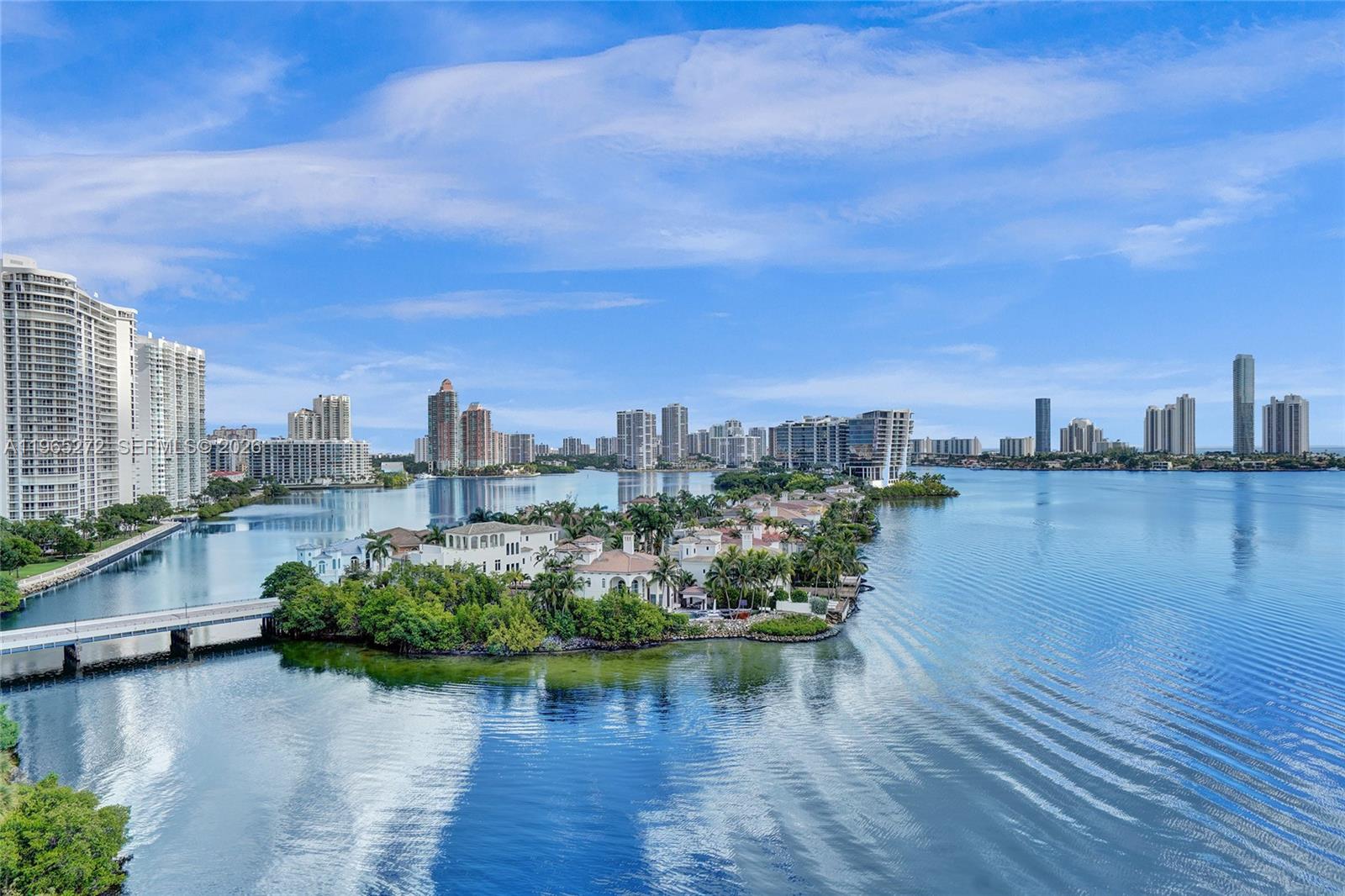 3000 ISL BLVD WILLIAMS IS - Residential