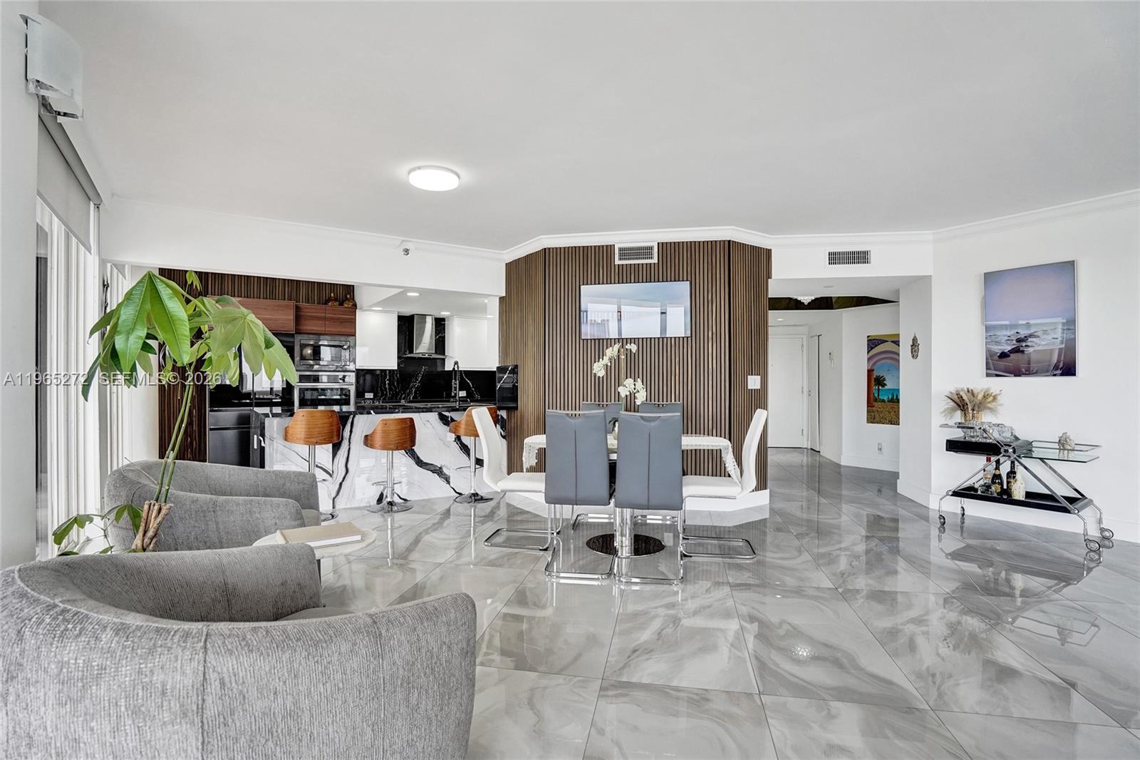 3000 ISL BLVD WILLIAMS IS - Residential