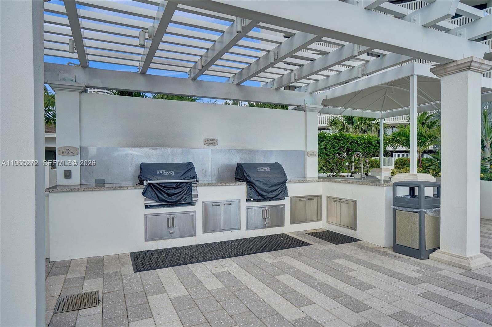 3000 ISL BLVD WILLIAMS IS - Residential