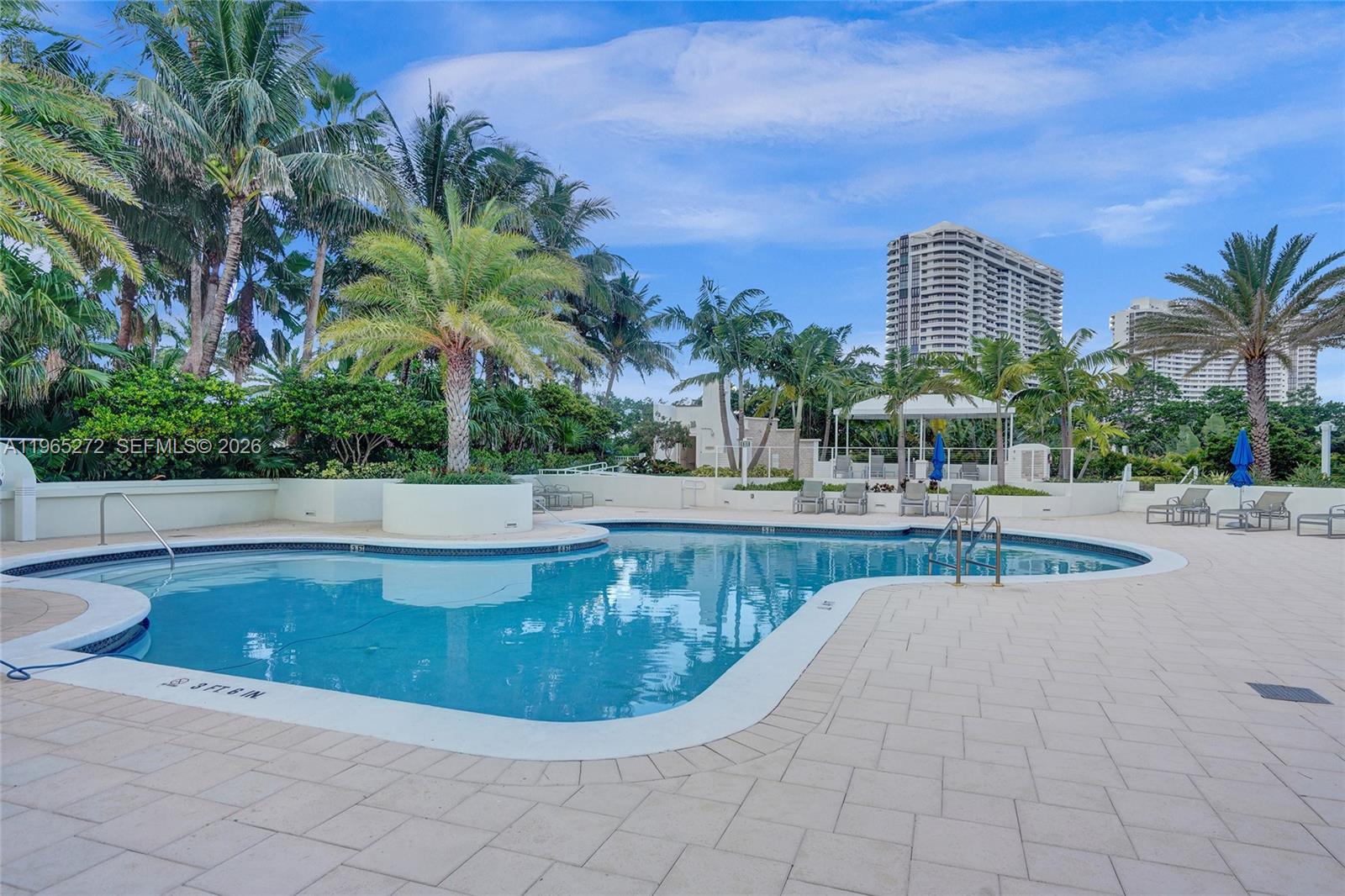 3000 ISL BLVD WILLIAMS IS - Residential
