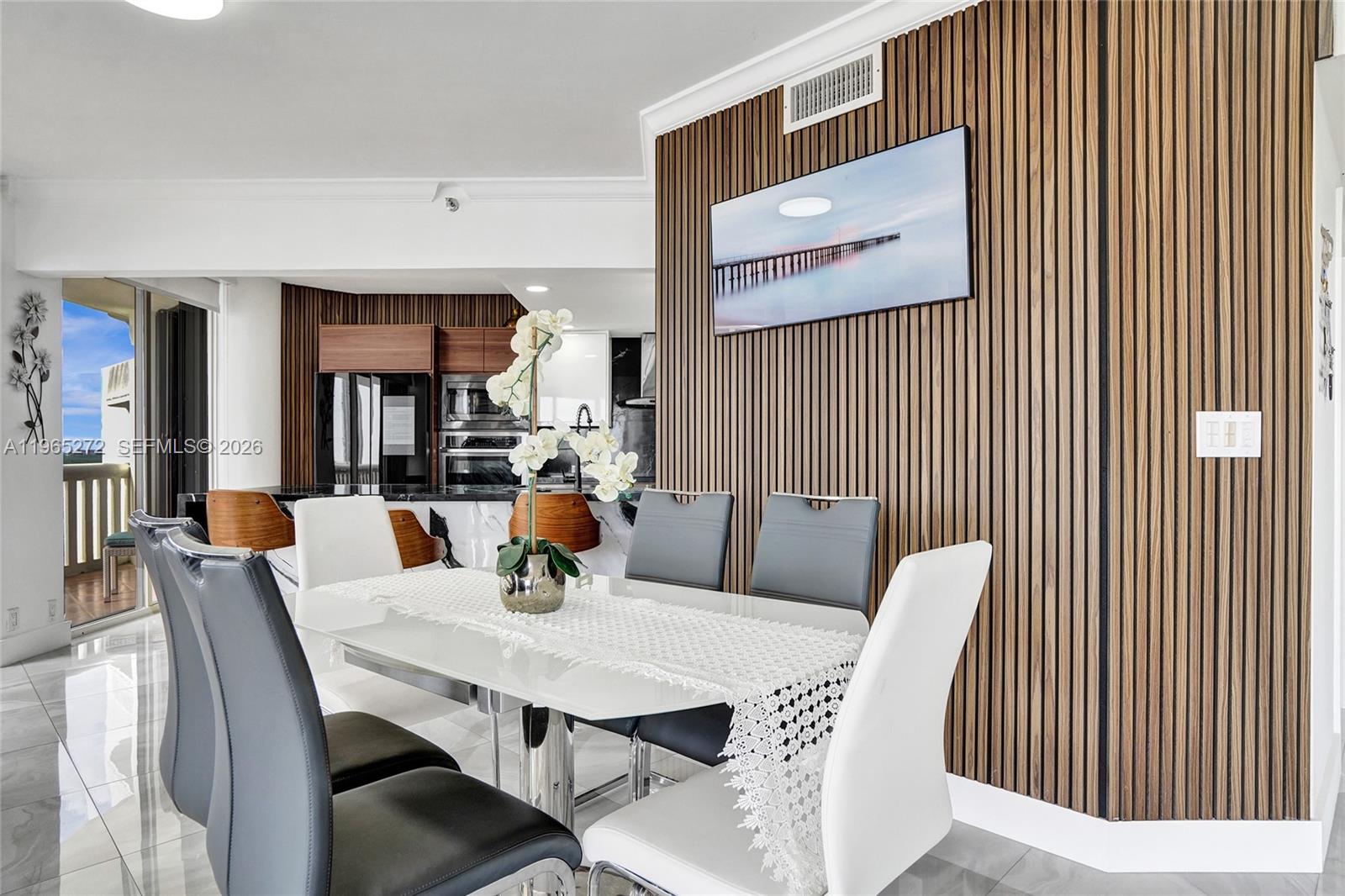 3000 ISL BLVD WILLIAMS IS - Residential