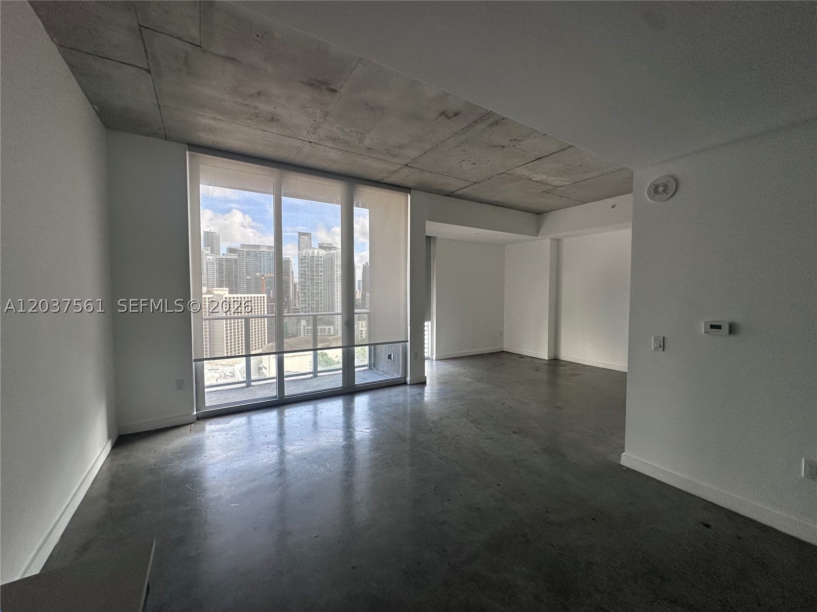 CENTRO CONDO - Residential Lease