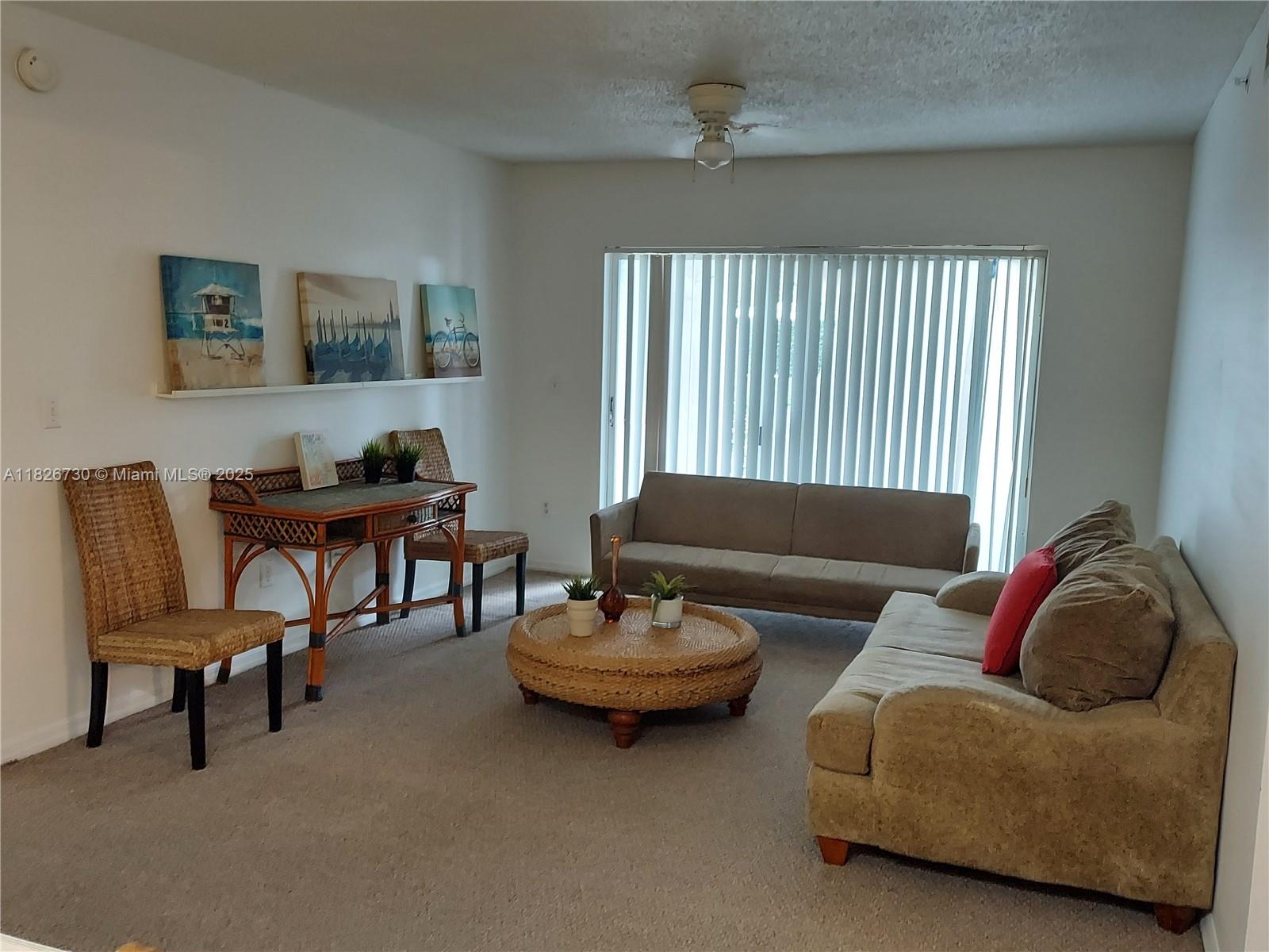 ROYAL GRAND CONDO - Residential