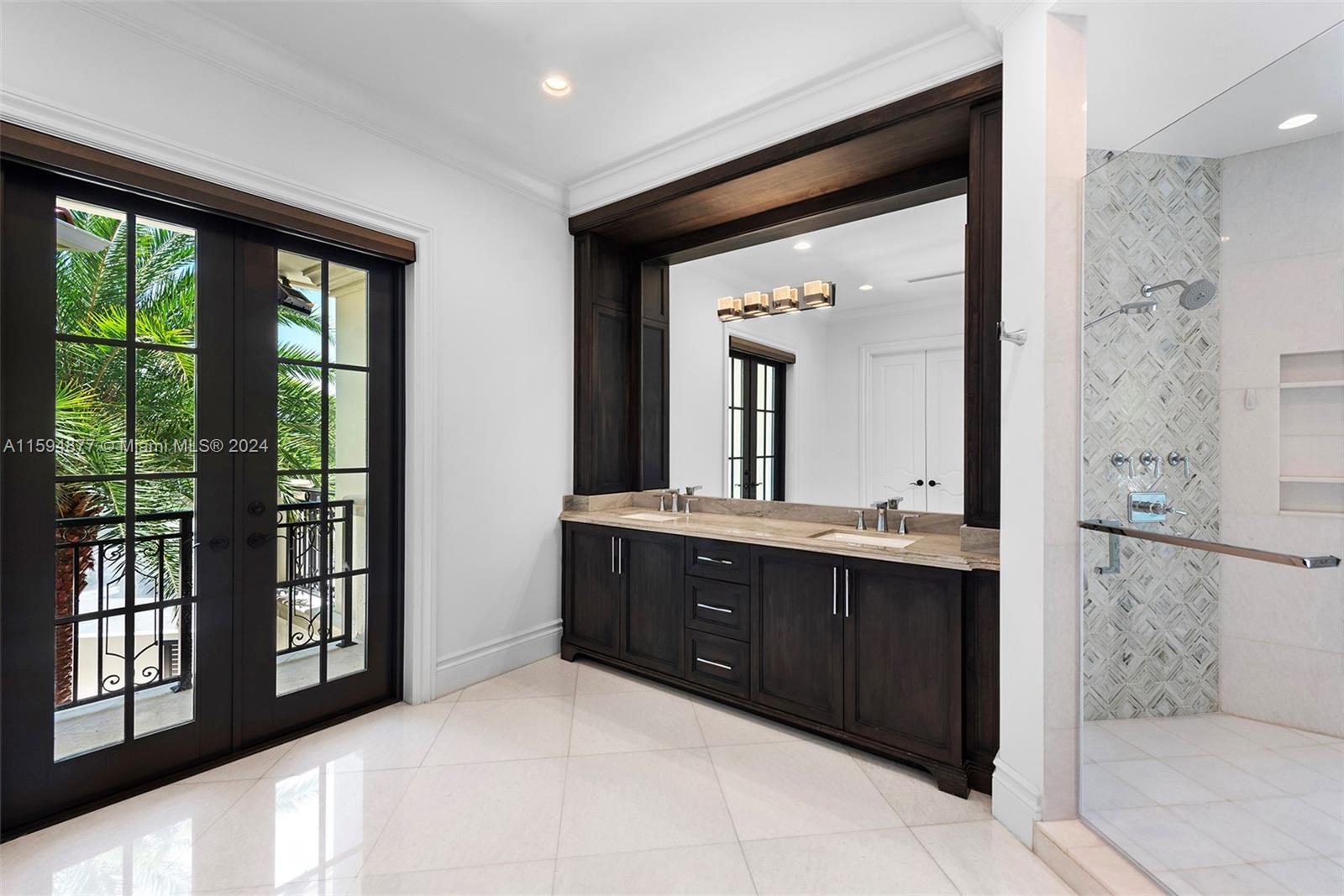 CORAL RIDGE COUNTRY CLUB - Residential