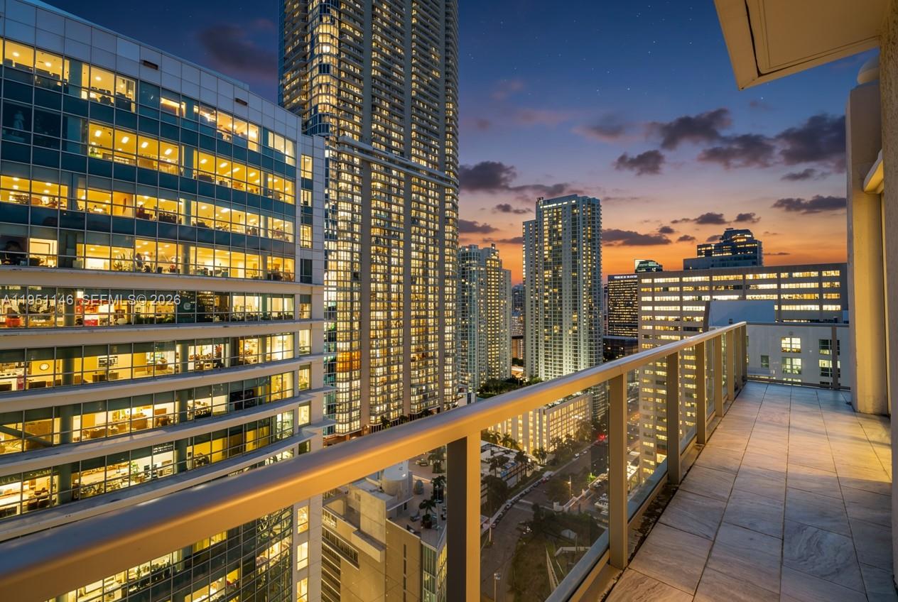 THE MARK ON BRICKELL COND - Residential