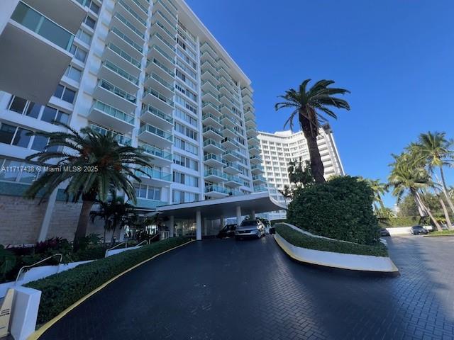 MIRADOR 1000 CONDO - Residential