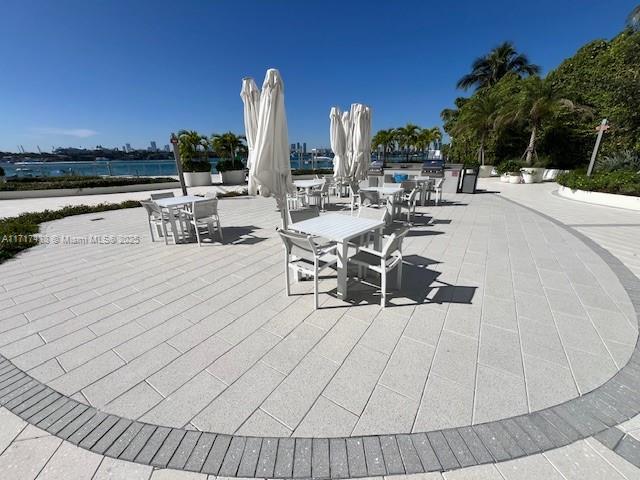 MIRADOR 1000 CONDO - Residential