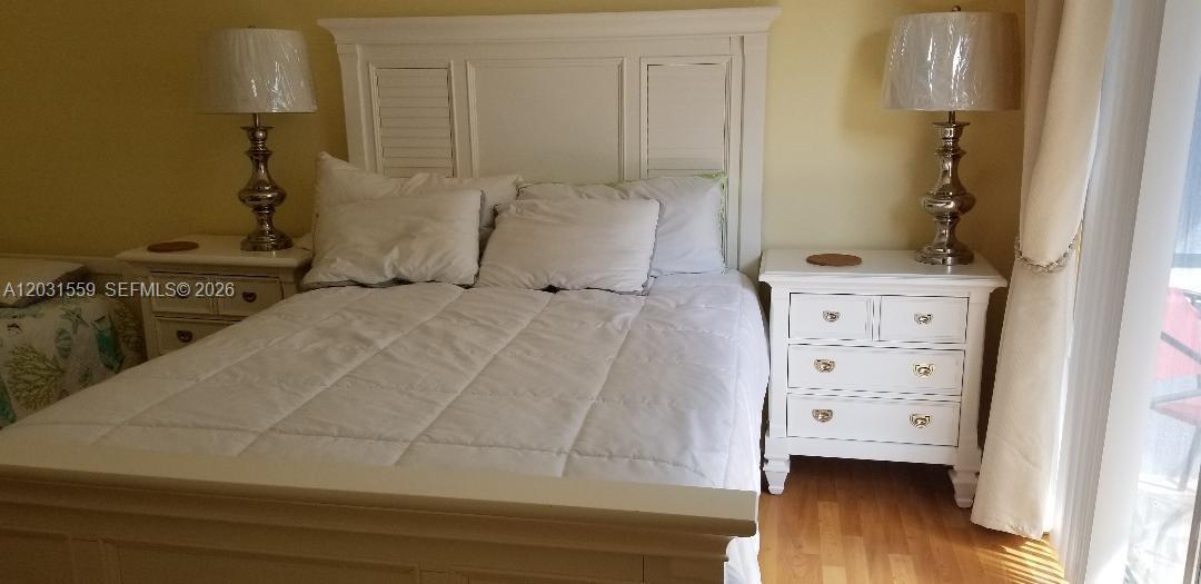 NORTH BAY VILLAS CONDO - Residential