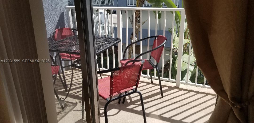 NORTH BAY VILLAS CONDO - Residential