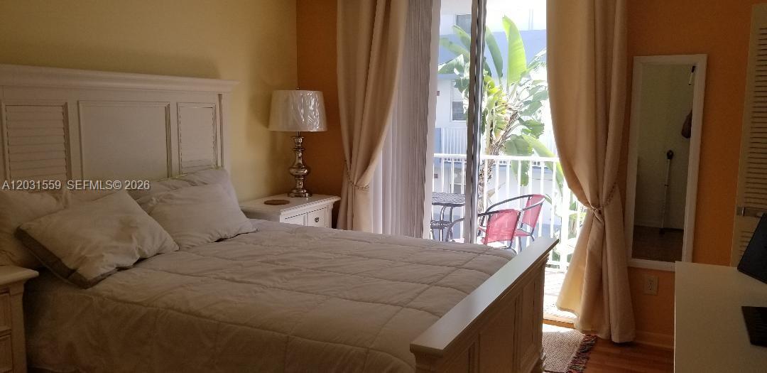 NORTH BAY VILLAS CONDO - Residential