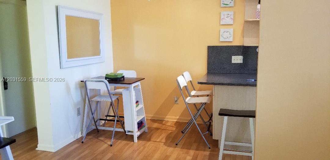 NORTH BAY VILLAS CONDO - Residential