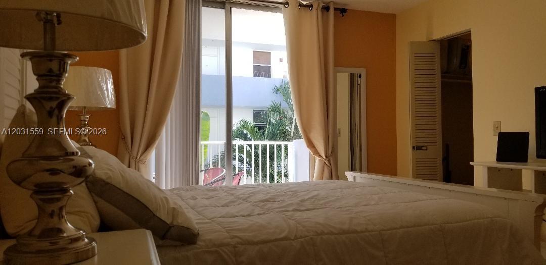 NORTH BAY VILLAS CONDO - Residential