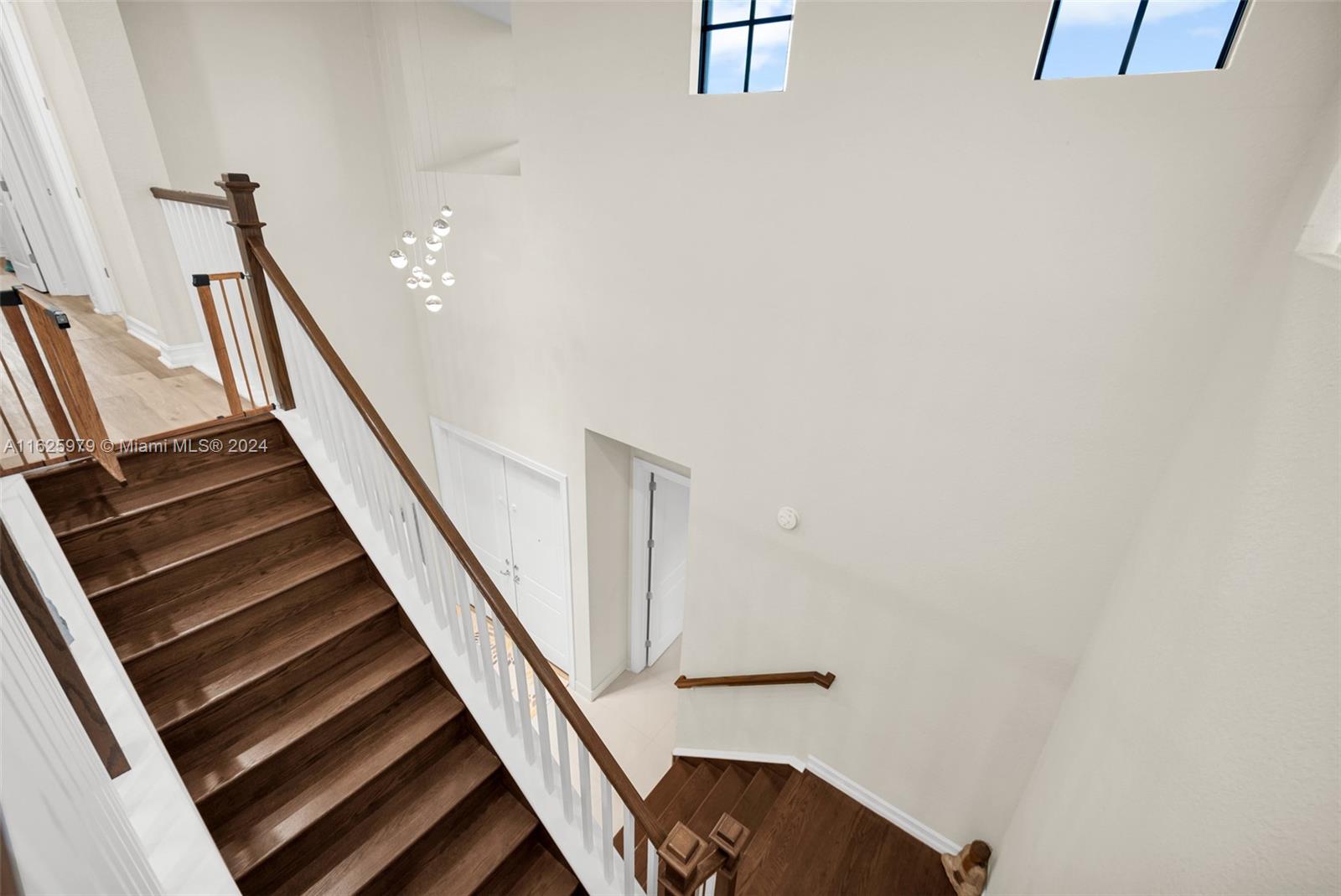 PEMBROKE LAKES SOUTH - Residential