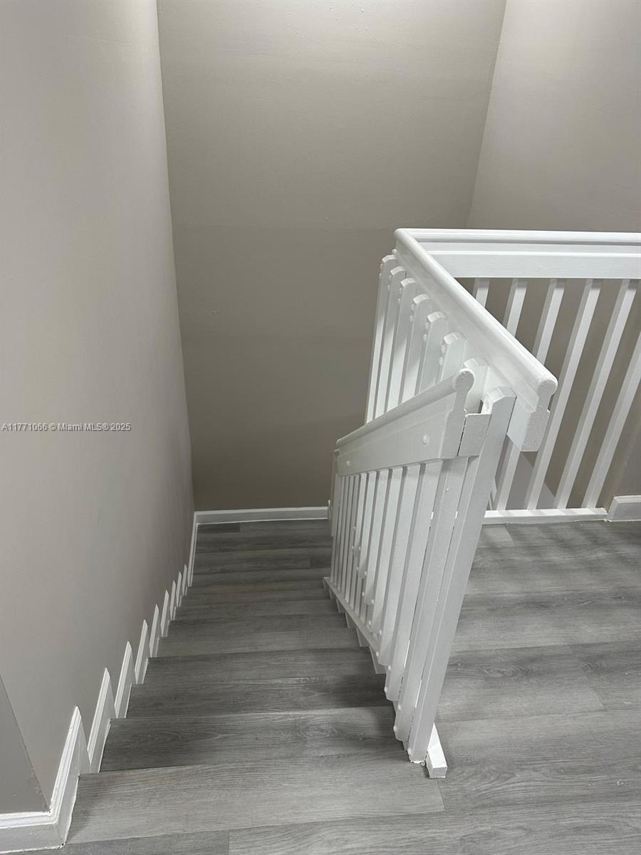 DORAL CHASE - Residential Lease