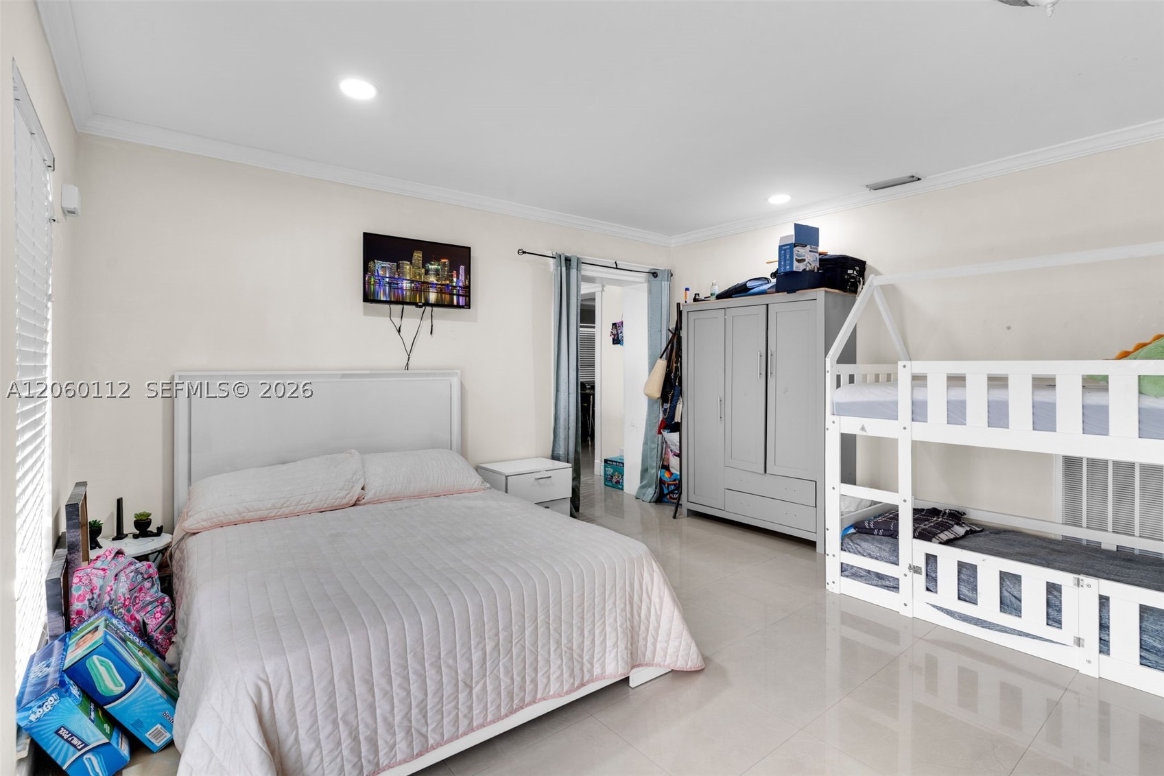 WESTWOOD LAKE 8TH ADDN - Residential