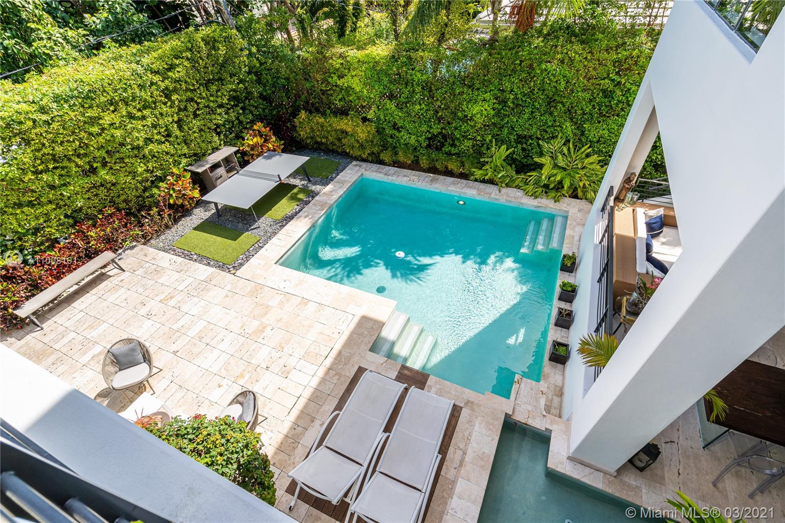 TROPICAL ISLE HOMES SUB - Residential