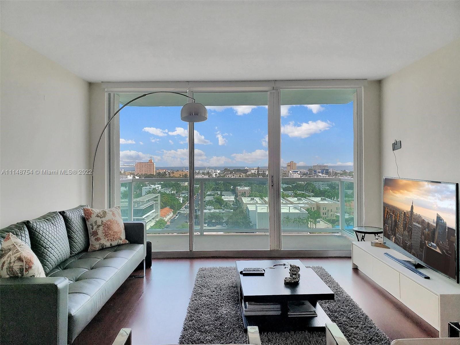 THE FLORIDIAN CONDO - Residential Lease