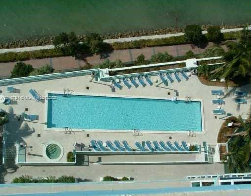 THE FLORIDIAN CONDO - Residential Lease