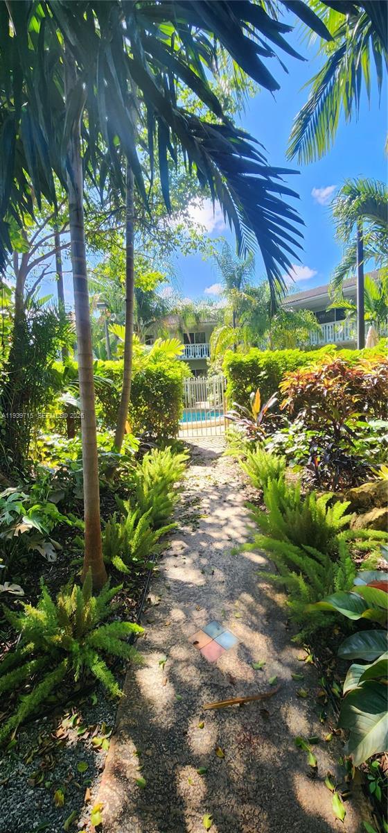 CASCADE AT HOLLY HEIGHTS - Residential
