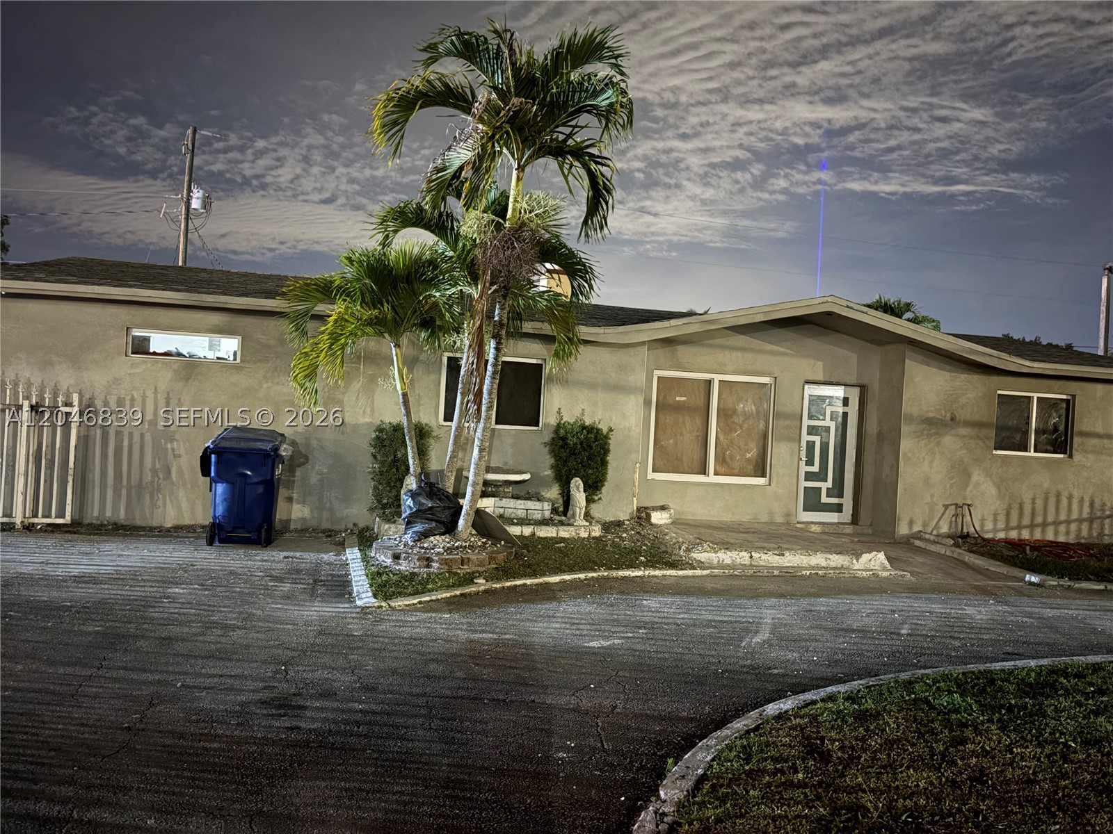 Absolutely gorgeous home boasting 4 bedrooms and 3 bathroom for rent in Miami Gardens, in close proximity to the stadium. This home has been stylishly renovated. The monthly rent includes electricity , water, lawn maintenance and WiFi