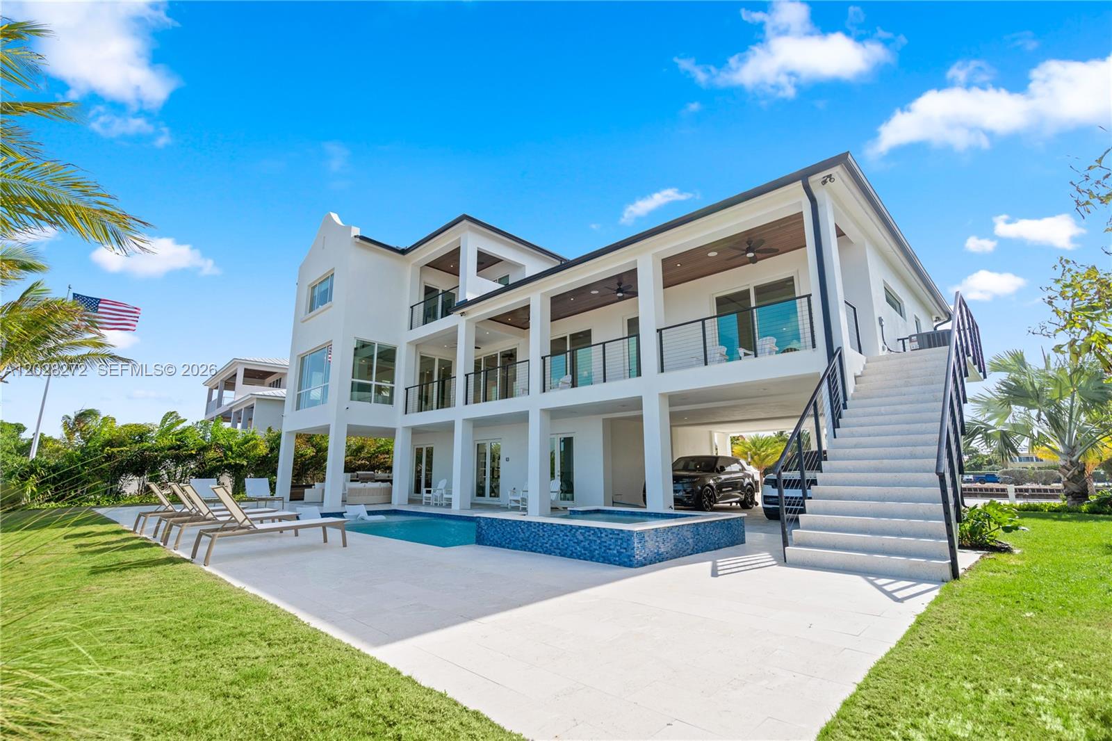 Sunrise Isle - Residential