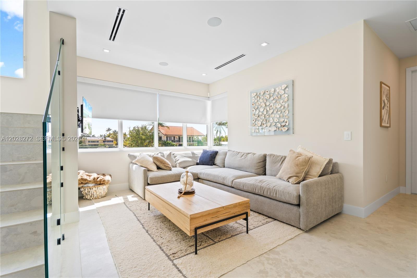 Sunrise Isle - Residential