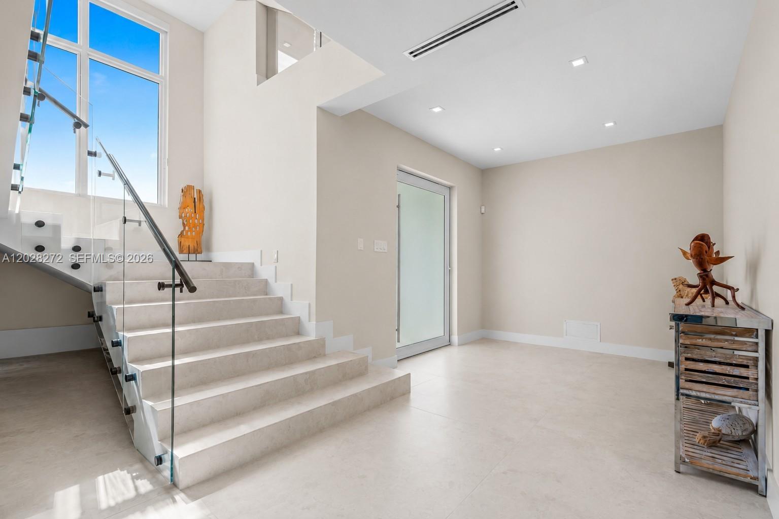 Sunrise Isle - Residential