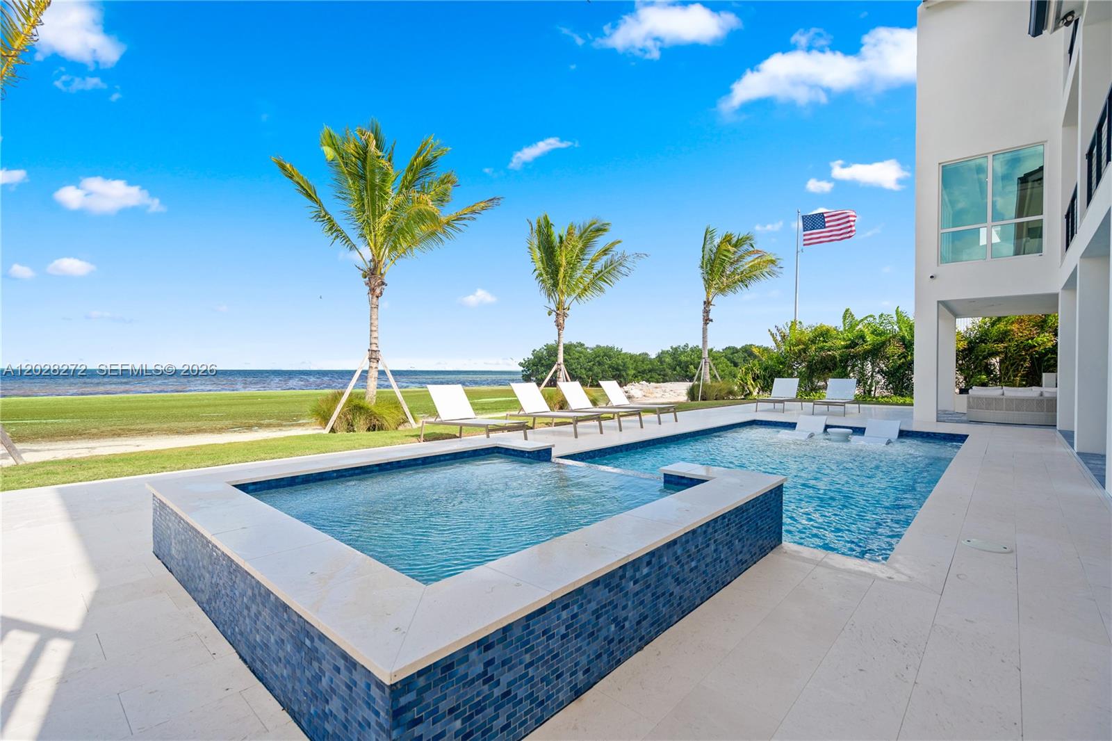 Sunrise Isle - Residential