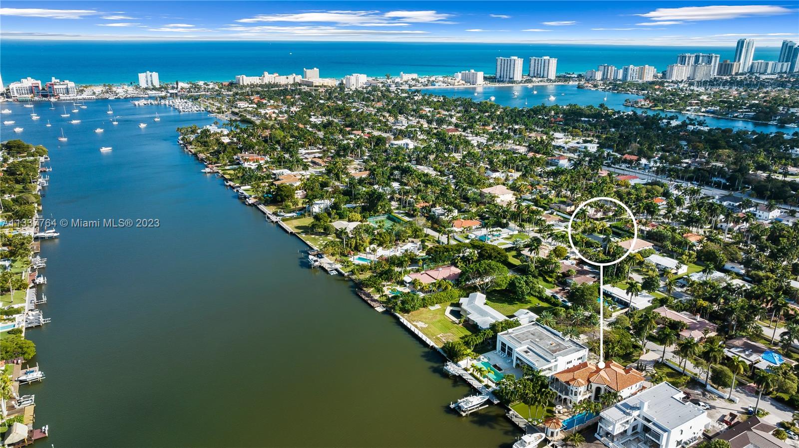 HOLLYWOOD LAKES SECTION - Residential